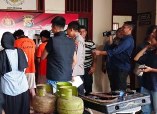 Panjat Tembok Ambil Tabung Gas Lanjut Pesta