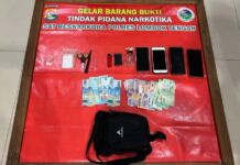 Niat Besuk Teman, AH dan EF Malah Ditahan