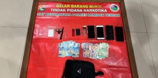 Niat Besuk Teman, AH dan EF Malah Ditahan