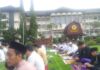 Jadi Khatib Shalat Idul Fitri di Kampus Unram, Dr Muazar Habibi Singgung Keluarga Sebagai Madrasah Pertama Mendidik Anak. Ini Paparannya!