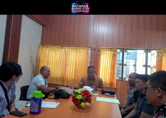 Sidang Fihiruddin vs DPRD NTB lanjut usai mediasi gagal. Gugatan PMH Rp105 Miliar diperjuangkan di PN Mataram.