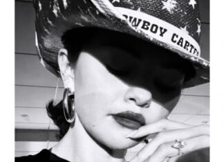 Selena Gomez Pamer Cincin Tunangan Mewah di Tur Beyonce. Ini Komentar Netizen!