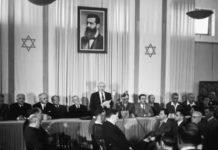 Sejarah Besar Dunia Pada 14 Mei: Dari Konstitusi AS hingga AI Google