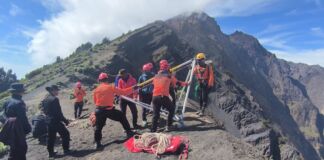 Wisatawan Brasil Terpantau Drone