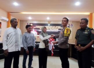 Senyum Sumringah Hamidah