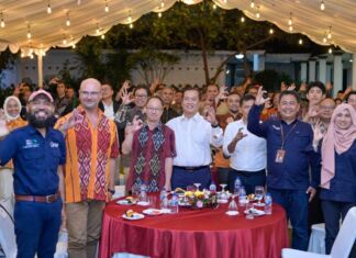 MotoGP Mandalika 2025 Diperpanjang Jadi 6 Hari: Gubernur NTB Siapkan Festival Budaya dan Jazz Kelas Dunia!