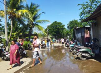 Gubernur Minta Semua Pihak Bantu Korban Terdampak Banjir
