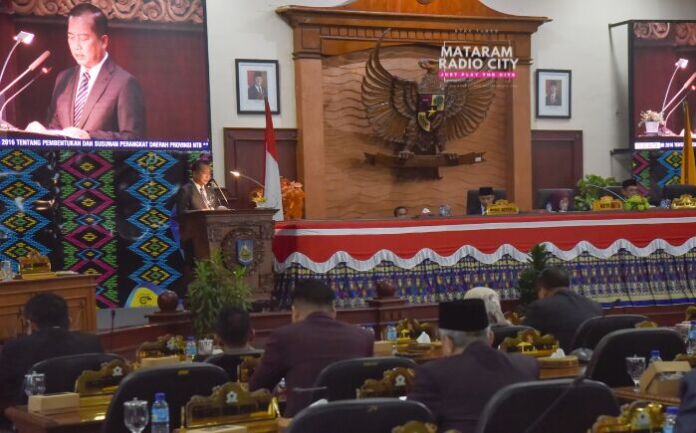 Paripurna DPRD NTB