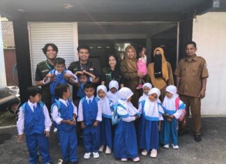 KKN Literasi Universitas Mataram Dampingi Pendaftaran NPP dan Digitalisasi Perpustakaan Lembar Selatan