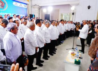 Pengurus Resmi Dikukuhkan di Solo, Ketua Umum PWI Pusat : Persatuan Adalah Kunci