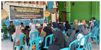 Wujudkan Keluarga Sehat, TNI – DP2KBP3A Lombok Barat Berikan Layanan Kesehatan