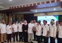 Komisi IV DPR RI Minta TPST Sandubaya Direlokasi