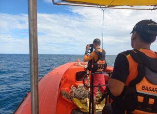 Tim SAR Masih Cari Perempuan Loncat ke Laut