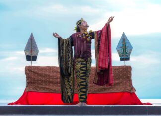 Gelar Wastra Senggigi, Tampilkan Kekayaan Tenun Dua Pulau