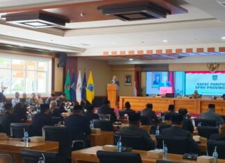 DPRD NTB Sahkan Perda Izin Berusaha