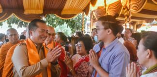 Gubernur NTB Resmikan Dua Vihara di Lombok Utara