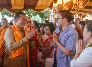 Gubernur NTB Resmikan Dua Vihara di Lombok Utara