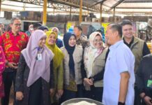 Safari Ramadhan: Jalan Gubernur Iqbal Memahami Harga Bapok dan Luka Stunting