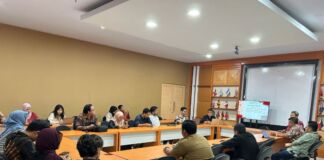 Prodi Ilmu Komunikasi Unram Jaring Masukan dari Mitra Industri, Media, dan Pemerintah melalui FGD Evaluasi Kurikulum
